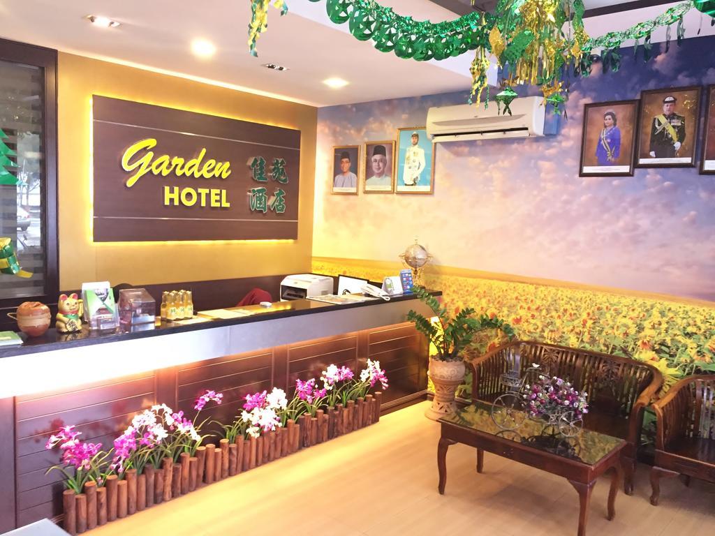 Pontian Garden Hotel Pontian Kecil Extérieur photo